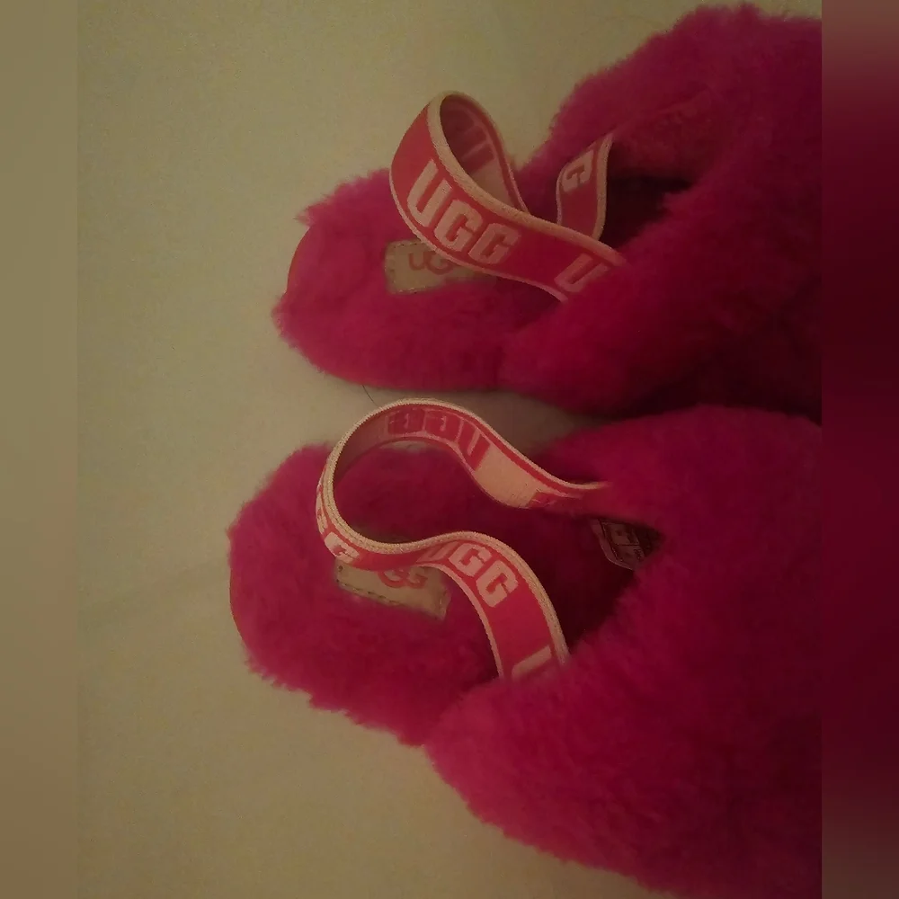 UGG Hot Pink Slippers Sz 11 Toddler